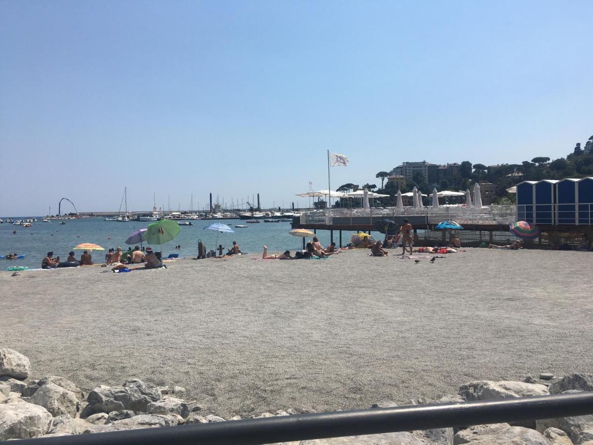 In Centro A Рапалло Экстерьер фото