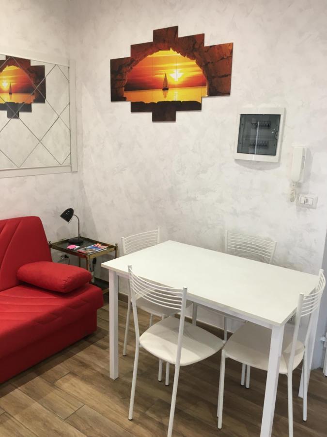 In Centro A Рапалло Экстерьер фото